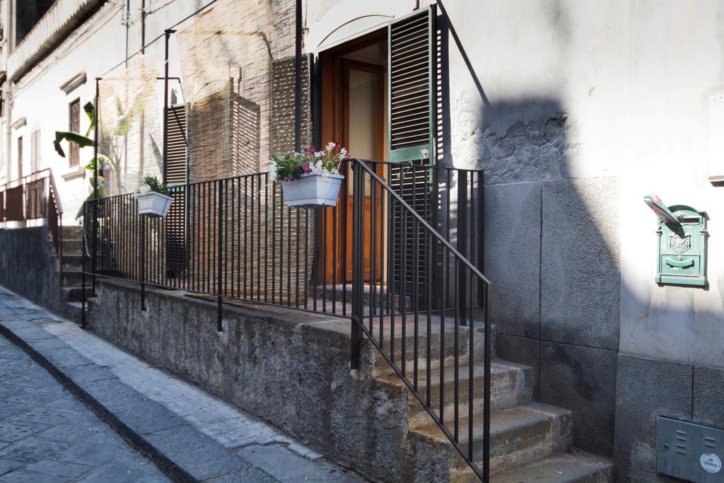 Dentro Le Mura Apartamento Catânia Quarto foto